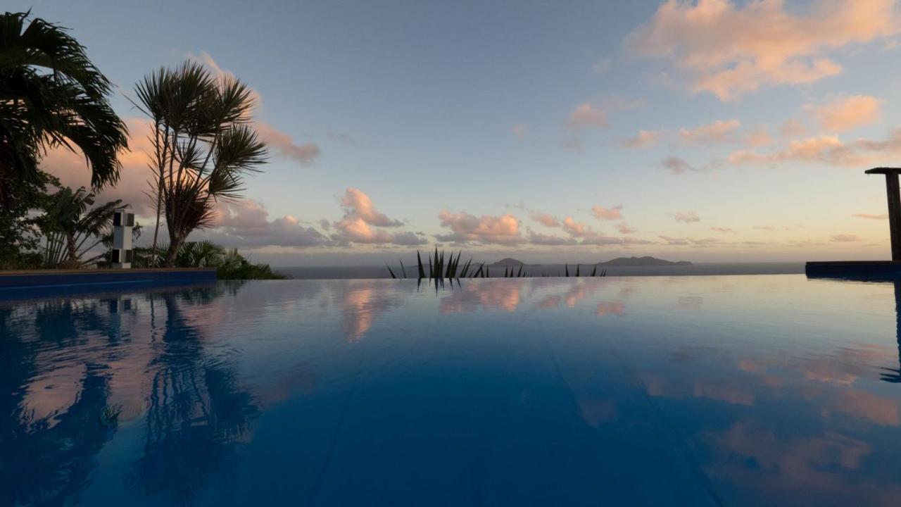 Villa Cajou Chambres D'Hotes Chez L'Habitant Et Zanzibar Cottage Trois-Rivières Exterior foto